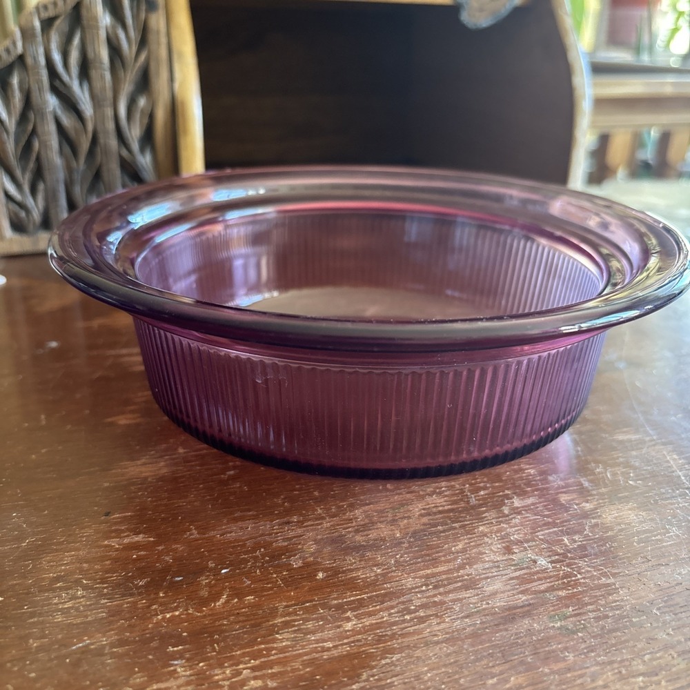 Vtg Corning Visions Cranberry Glass Casserole Bowl V-30-B 24oz